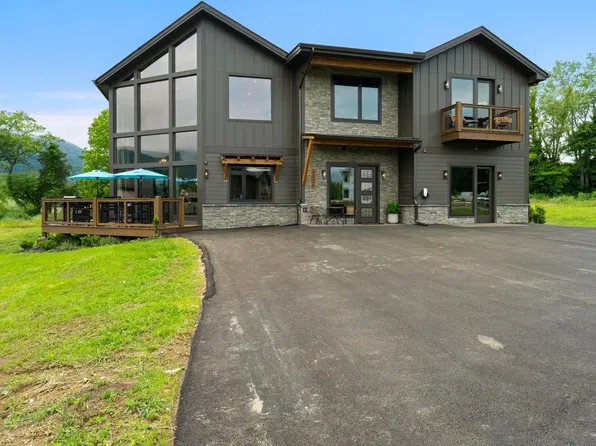 3034 Wonder Meadows Ln, Sevierville, TN 37862