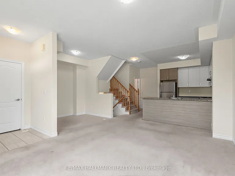 181 Parktree Dr #1 — Photo 2