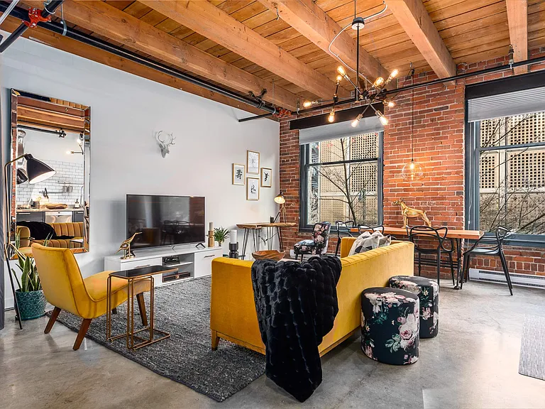 55 Cordova St E #209 — Photo 12