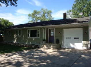 13950 Poplar Grove Rd, Poplar Grove, IL 61065