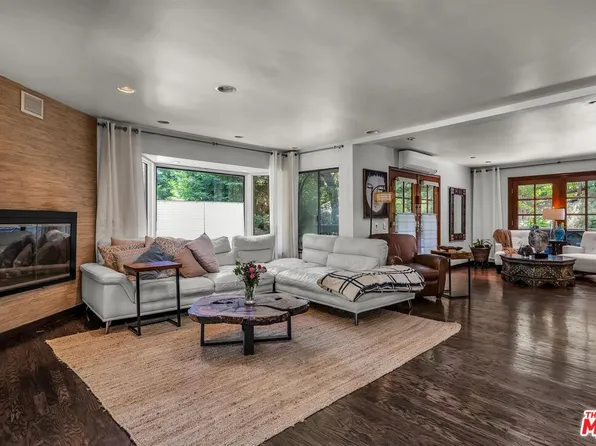 805 Malibu Meadows Dr, Calabasas, CA 91302