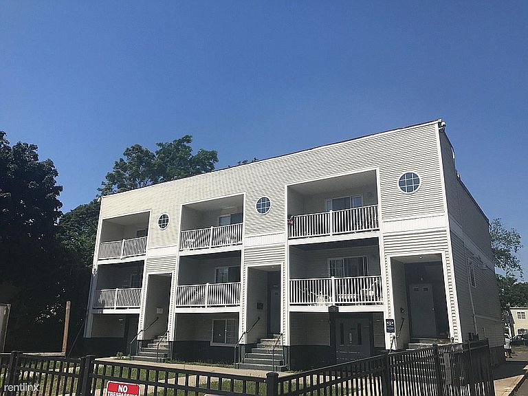 1st image of 76 Sherman Ave #2261260