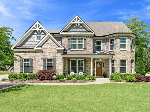 592 Hayes Rd, Auburn, GA 30011