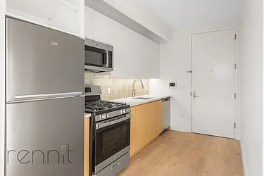 Rented by Rennit Inc.