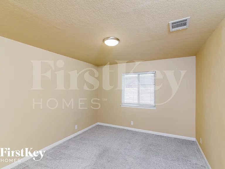5622 Wayne Path — Photo 12