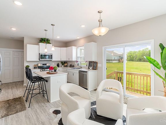 5th image of 5495 Scenic Trail Dr