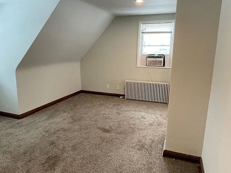 814 Green St #2 — Photo 11