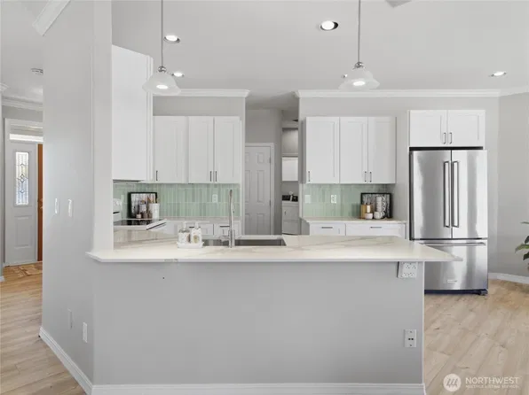7014 89th Avenue Ct SW, Lakewood, WA 98498