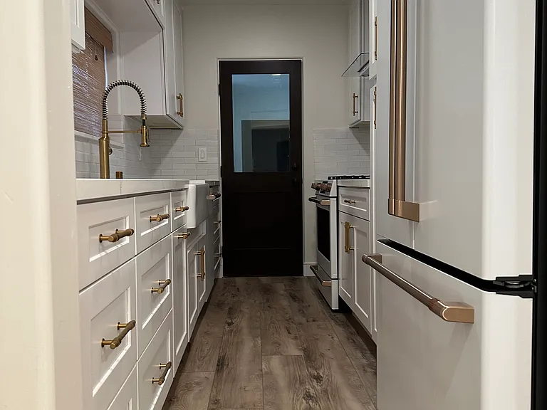 Upgraded Kitchen