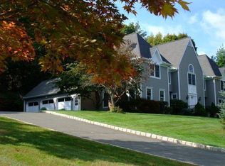 8 Cross Hill Rd, Bethel, CT 06801