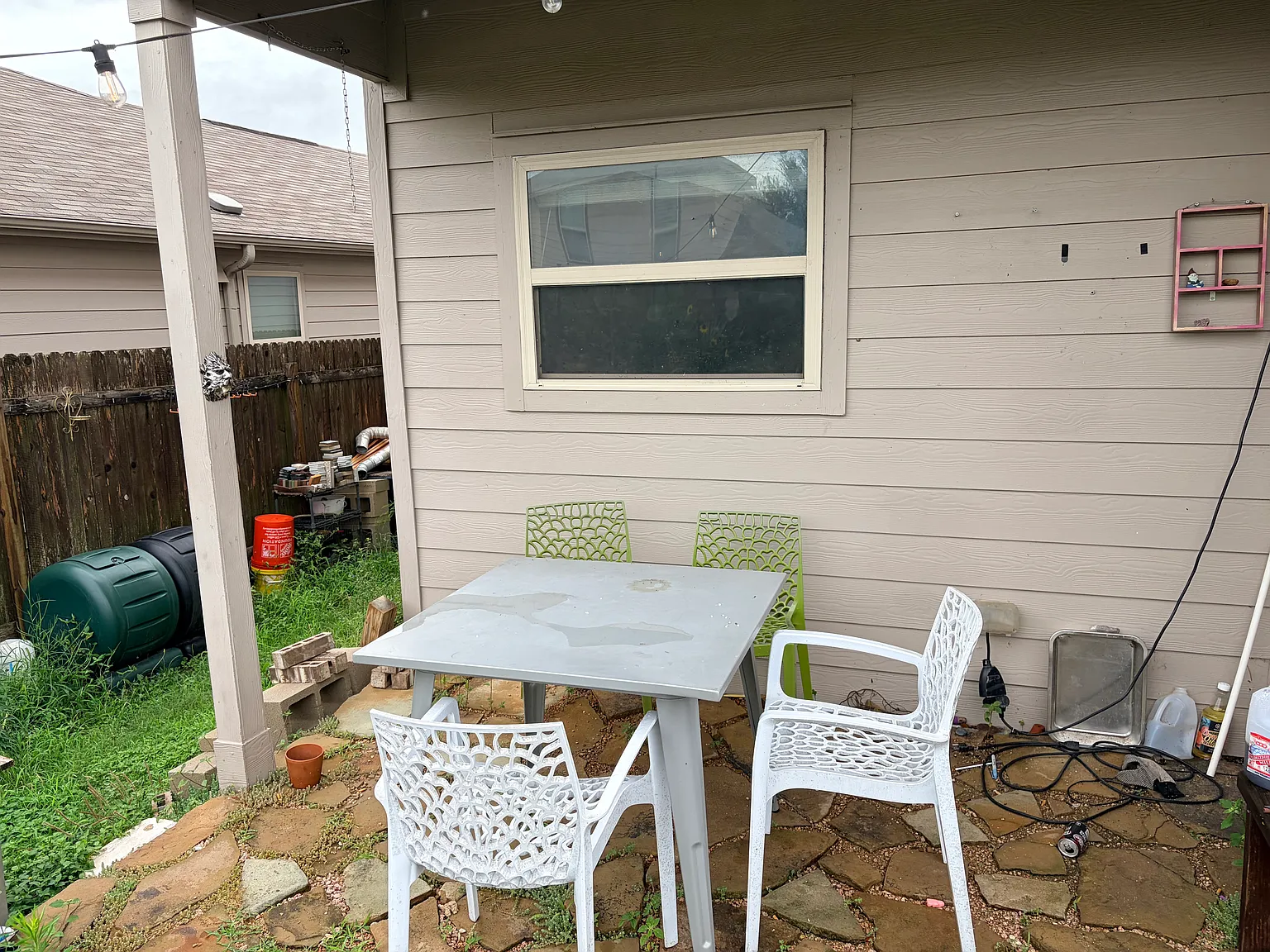 4 bed, 2159 sqft, $1,200 — Photo 3
