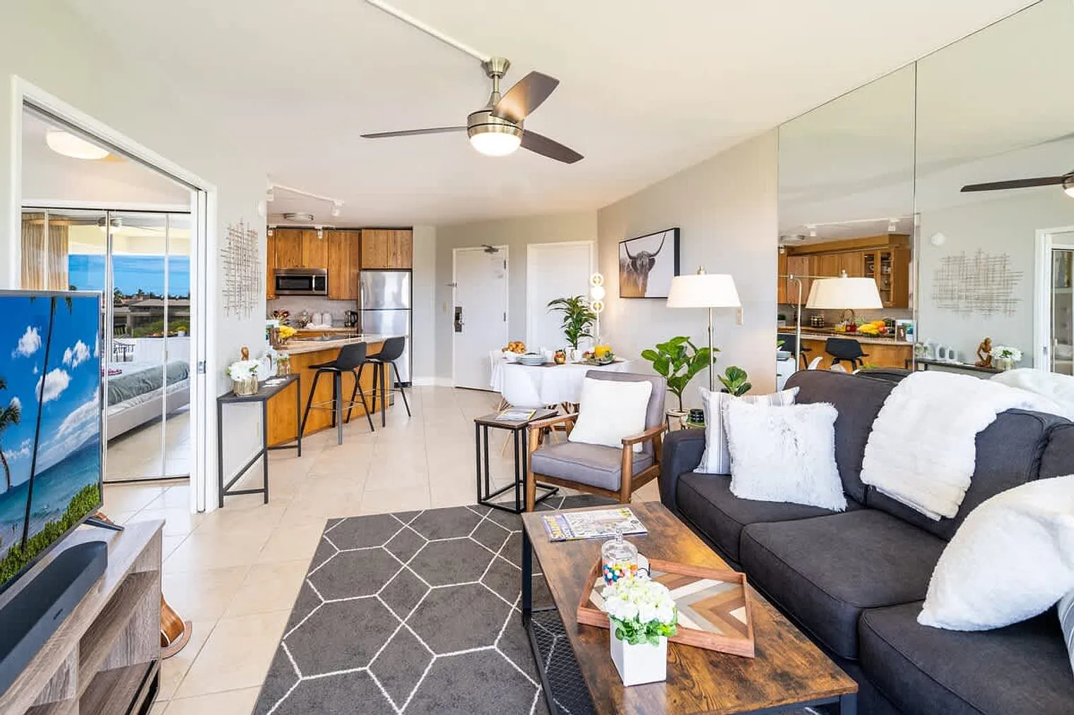 1 bed, 1.0 bath, 968 sqft, $16,083 — Photo 3