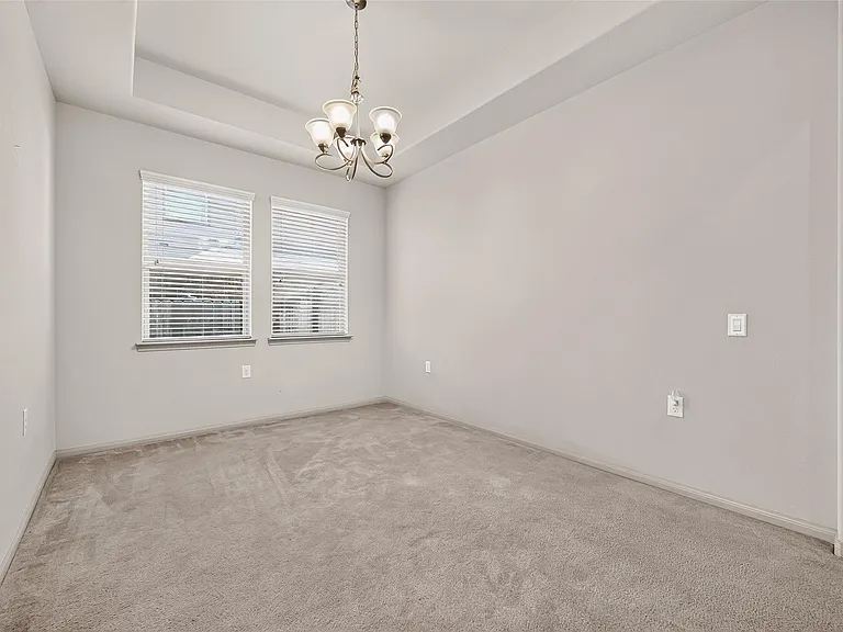 24302 Bella Florence Dr — Photo 12