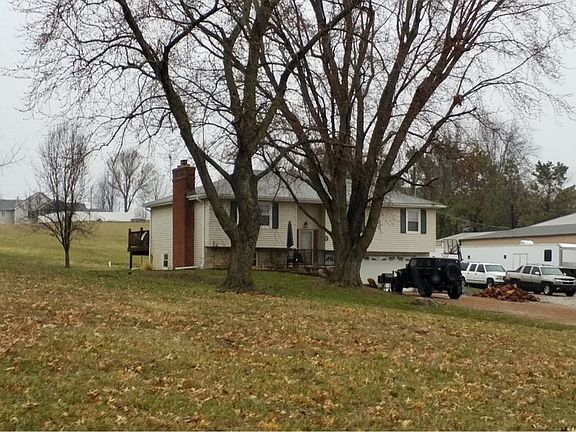 3rd image of 18675 206th St