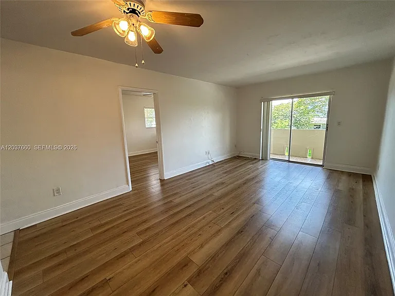 7505 SW 82nd St #320 — Photo 14