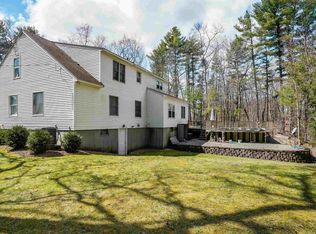 4 Acropolis Ave, Londonderry, NH 03053
