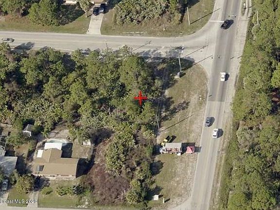 3rd image of 1698 SE Waco Blvd