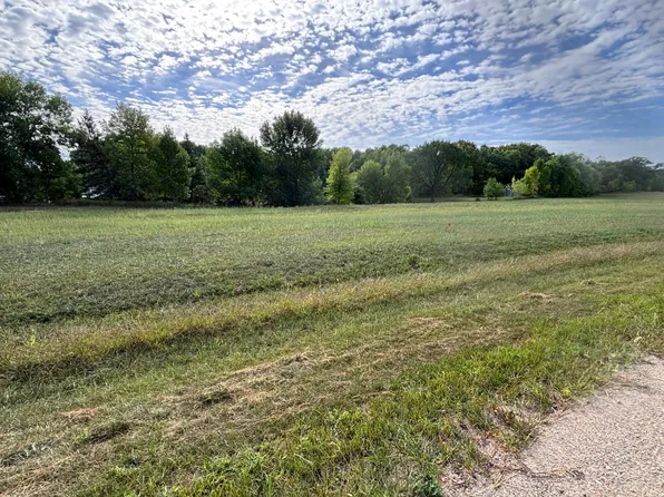 15 Chainview Dr NW, Alexandria, MN 56308