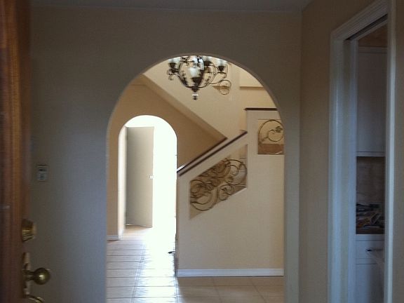 2nd image of 3345 Wexford Dr