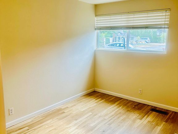 4th image of 3740 90th Ave SE
