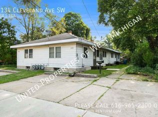 2134 Cleveland Ave SW, Wyoming, MI 49509