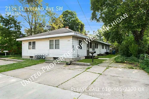 2134 Cleveland Ave SW Photo 1