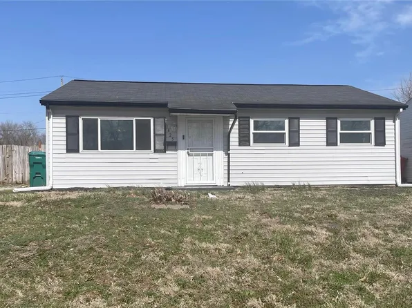 1425 Williams St, Cahokia, IL 62206