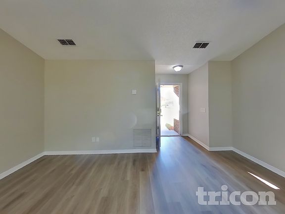 2nd image of 2388 Kirkwall St