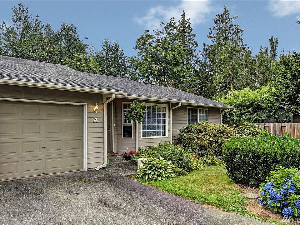 1st image of 10236 42nd Ave NE #2