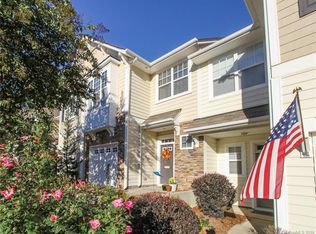 734 Petersburg Dr, Fort Mill, SC 29708