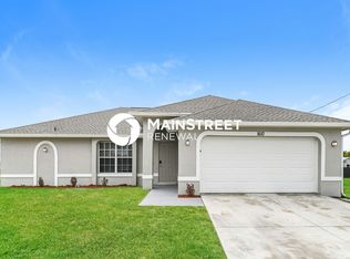 1610 NE 43rd Ter, Cape Coral, FL 33909