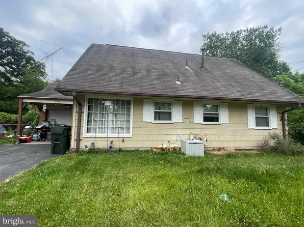 8012 Noel St, Alexandria, VA 22309
