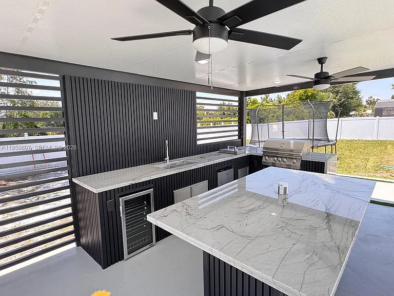 2359 Kings Crest Rd — Photo 15
