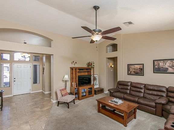 4th image of 4035 W Potter Dr