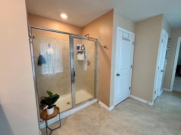 81 Pinewood Rd — Photo 15