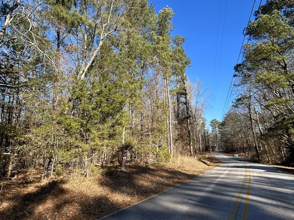 25 Skyview Dr, Social Circle, GA 30025