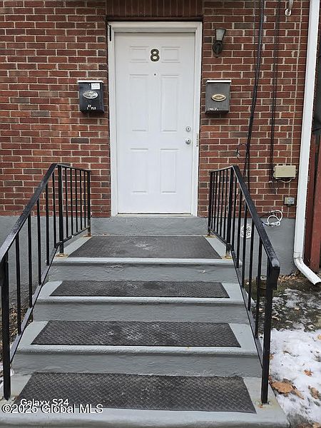2nd image of 8 Myrtle Avenue
