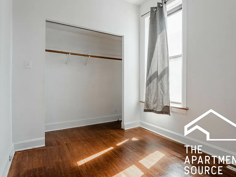 1001 N Richmond St #2S — Photo 8