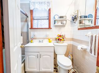 13415 58th Rd, Flushing, NY 11355