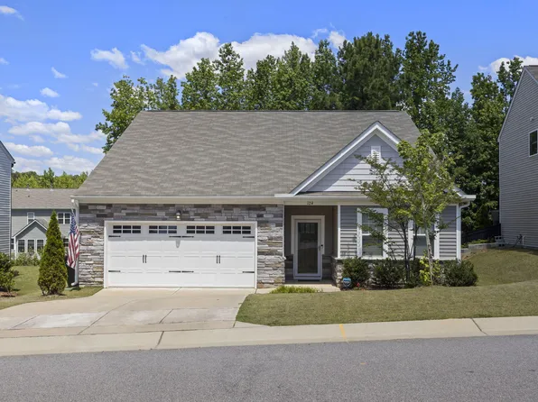 124 Cecina Ct, Clayton, NC 27527
