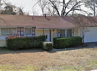 1226 Fairdale St, Irving, TX 75062
