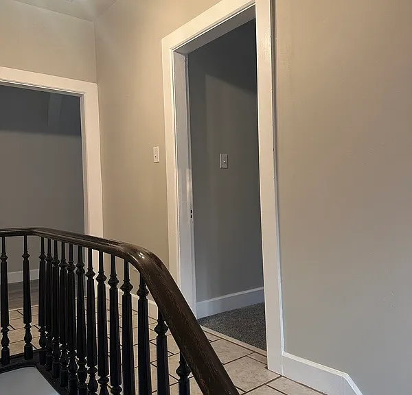 902 State St #B — Photo 4