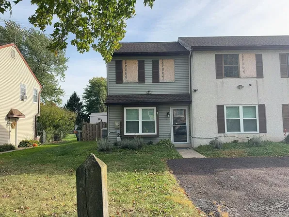 103 Redwood Dr, Quakertown, PA 18951
