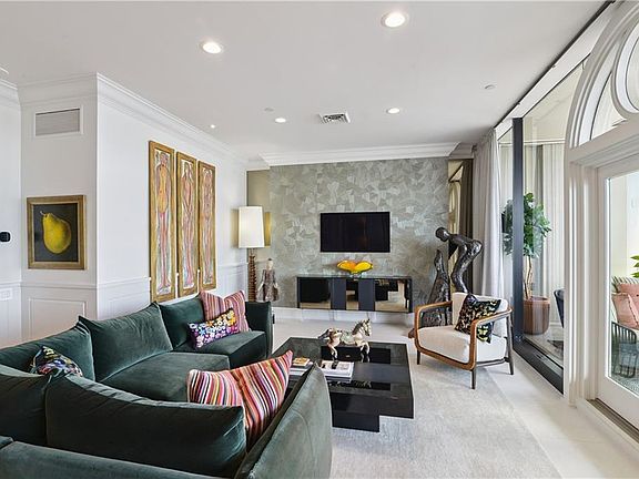 5th image of 600 Port Of New Orleans Pl APT 5G