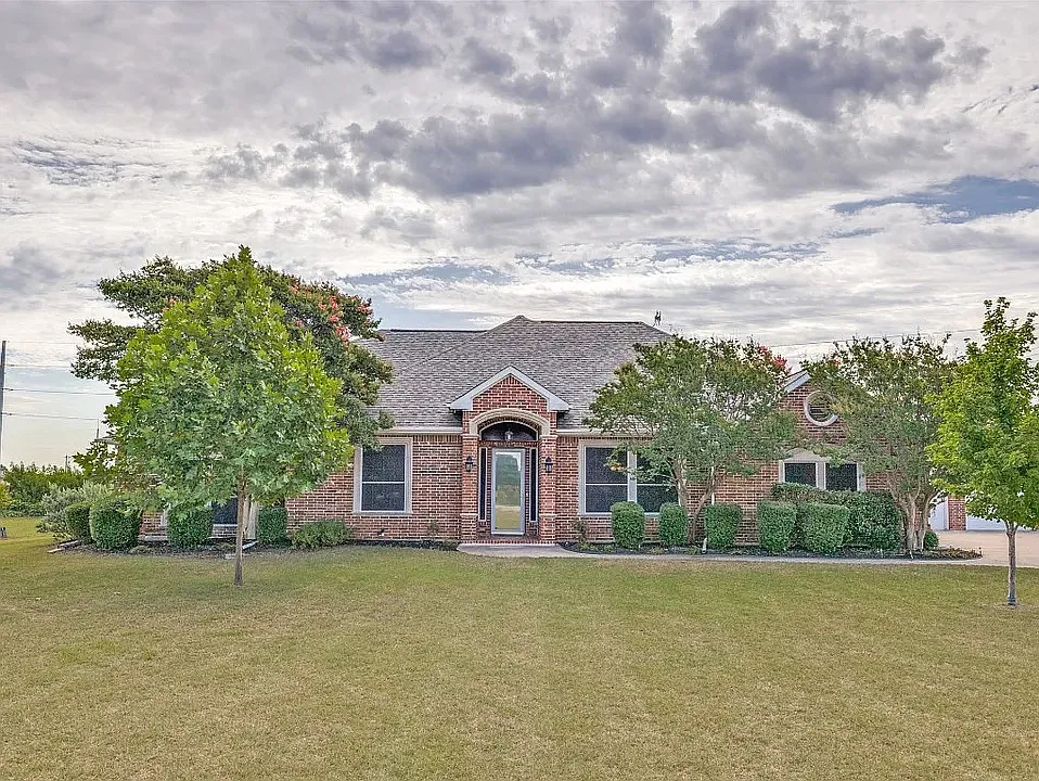 3036 Falcon Rd