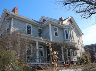 590 River Ave, Providence, RI 02908