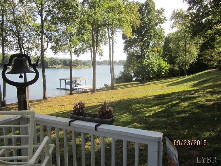 1st image of 3962 Hickory Cove Ln