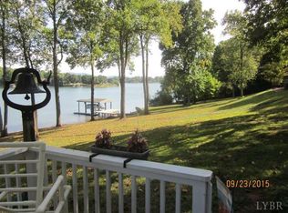 3962 Hickory Cove Ln, Moneta, VA 24121