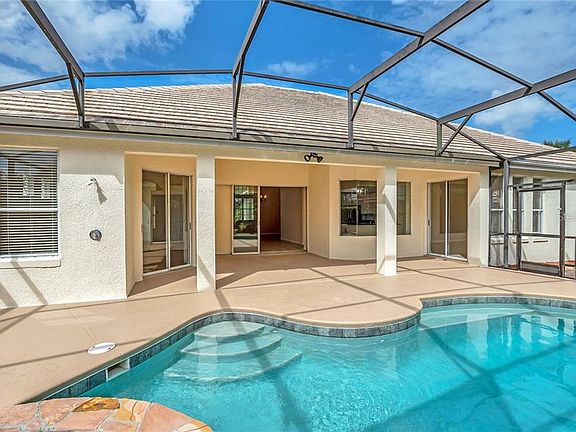 5th image of 8813 Oak Landings Ct