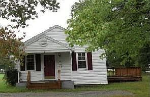 2nd image of 300 Macmurdo St